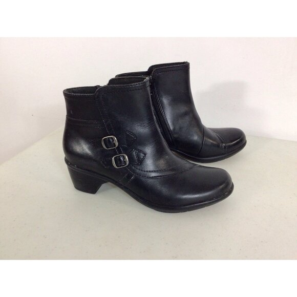 Clarks Leather Ankle Boots Womens 6 - Picture 2 of 7